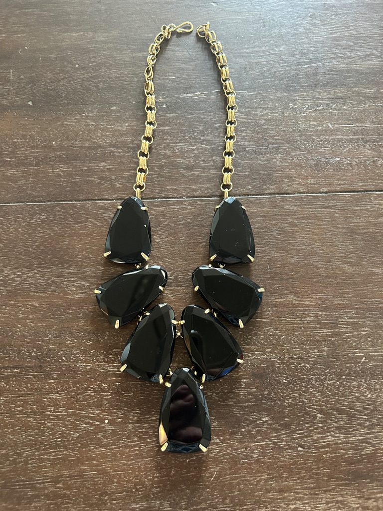 Kendra Scott Black Stone Harlow Statement Gold Tone Teardrop Necklace